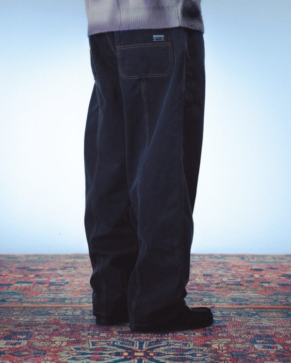 JACKERPantalon"3 Stripes Dyed Denim Baggy"color negro