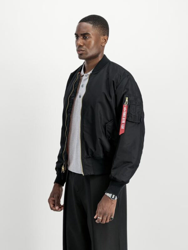 ALPHA INDUSTRIESBomber"MA-1 Heritage Bomber Jacket"color negro