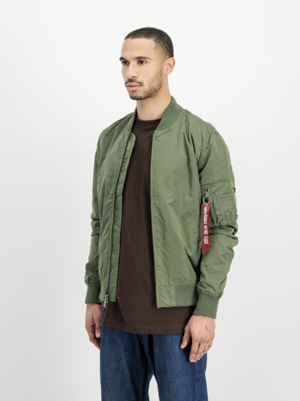 ALPHA INDUSTRIESBomber"MA-1 TT"color verde