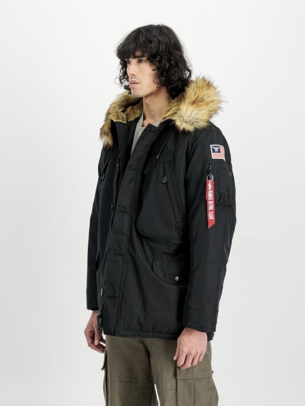 ALPHA INDUSTRIESChaqueta"Polar Winter Jacket"color negro