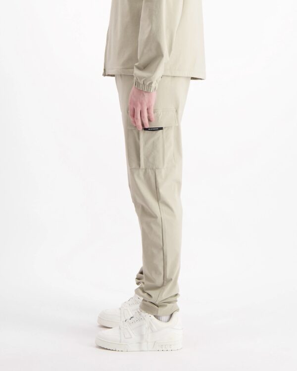 BLACK BANANAS Pantalon"DELTA CARGO PANTS"color beige