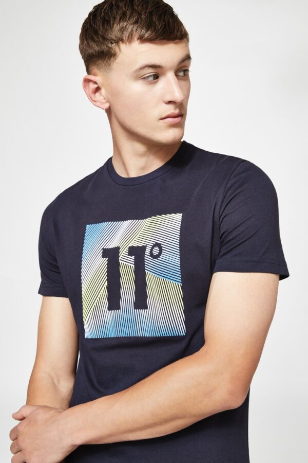 11 DEGREES Camiseta " 3D Linear Gradient " color marino