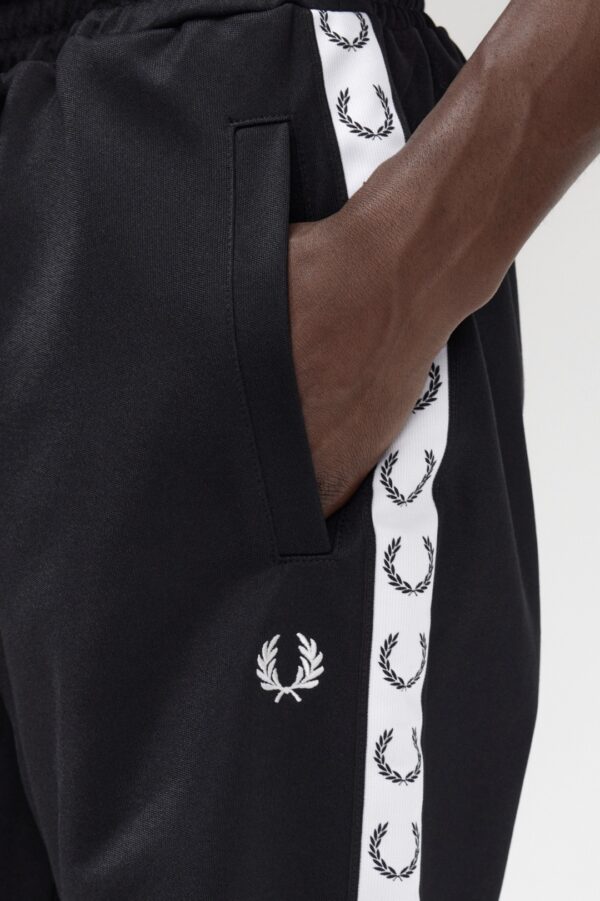 FRED PERRY Bermuda " Taped Tricot " color negro