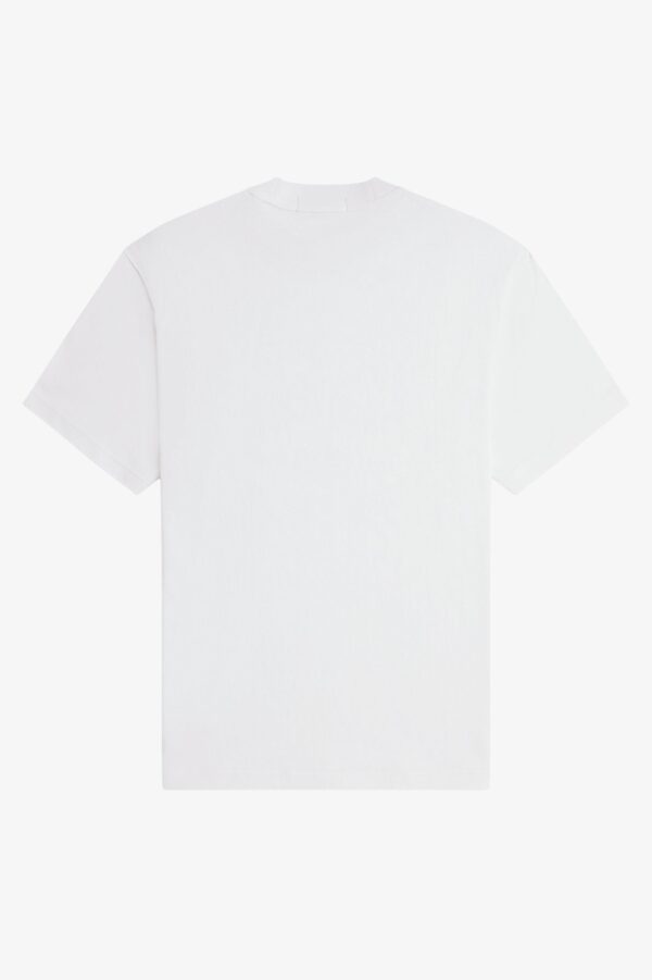 FRED PERRYCamiseta"CHOSEN BY CHAMPIONS T-SHIRT"color crudo