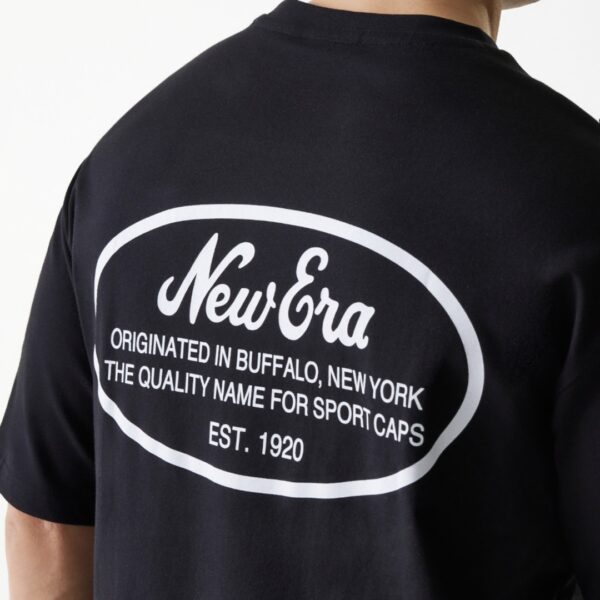 NEW ERACamiseta"NE TRUCKER PTCH OS TEE NEWERA BLK"color negro