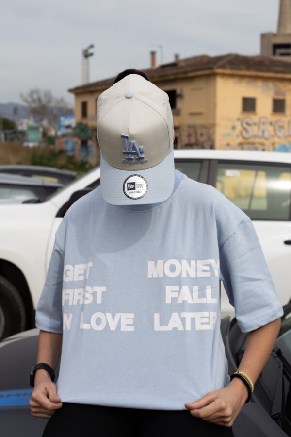 NOFUSSCamiseta"Get Money First"color azul