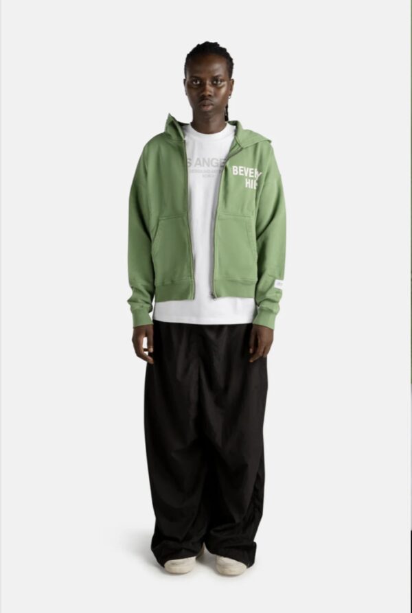 NOIR ESSENCESudadera"Beverly Hills Green Zip Hoodie"color verde