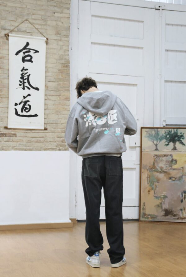 NOIR ESSENCESudadera"Shibuya Zip Hd Grey"color gris