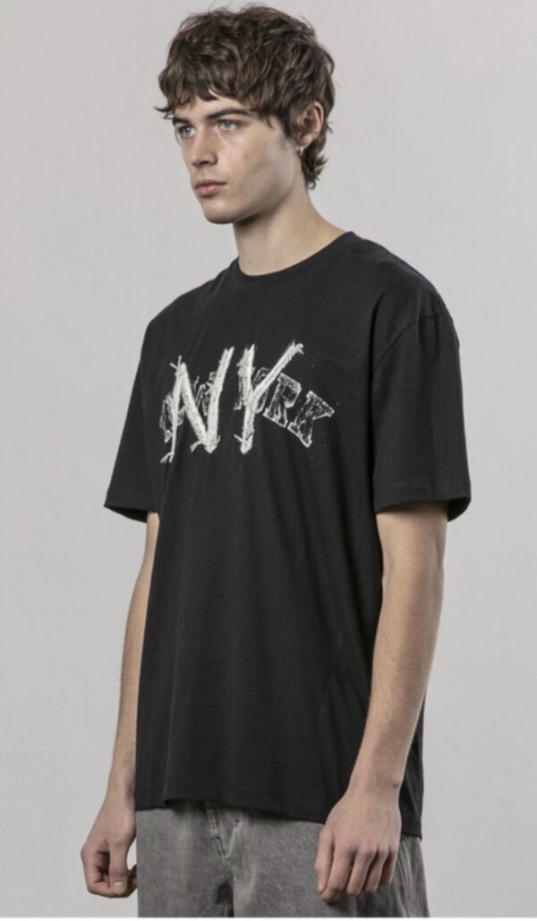 RELIGION Camiseta " NEW YORK T-SHIRT " color negro