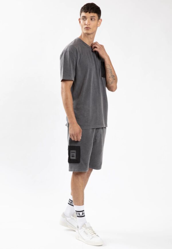 RELIGION Bermuda " Recruit " color gris lavado