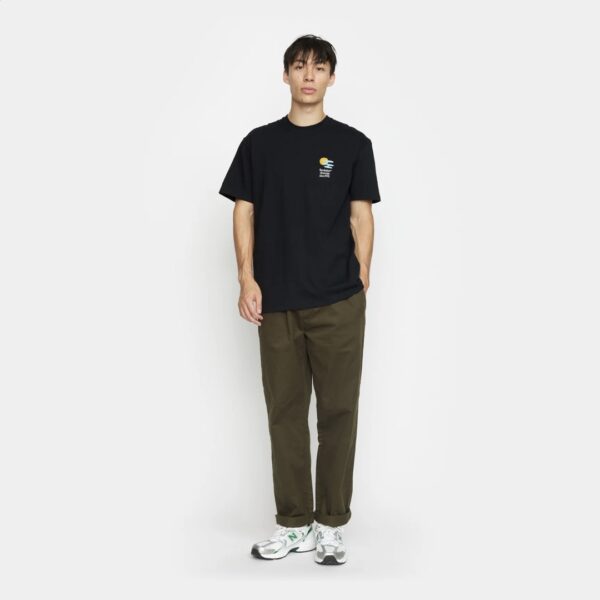 REVOLUTION Camiseta color negro