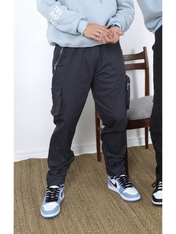 SIXTH JUNE Pantalon " Cargo Asymetrical " color marino