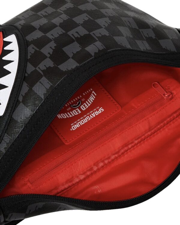 SPRAYGROUND Riñonera"DRIPPING SHARKS IN PARIS SAVVY CROSSBODY"