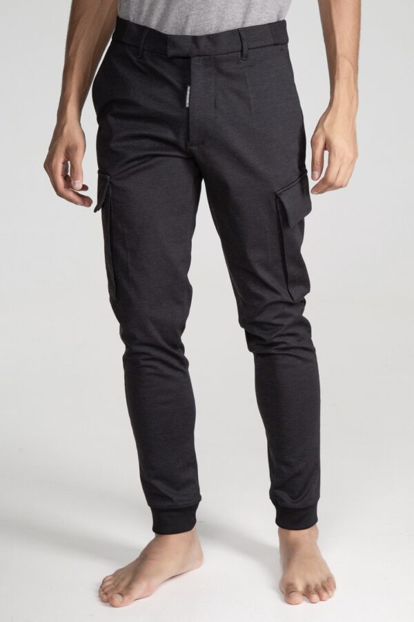 THE UNTOUCHABLES Pantalon " Cargo " color negro